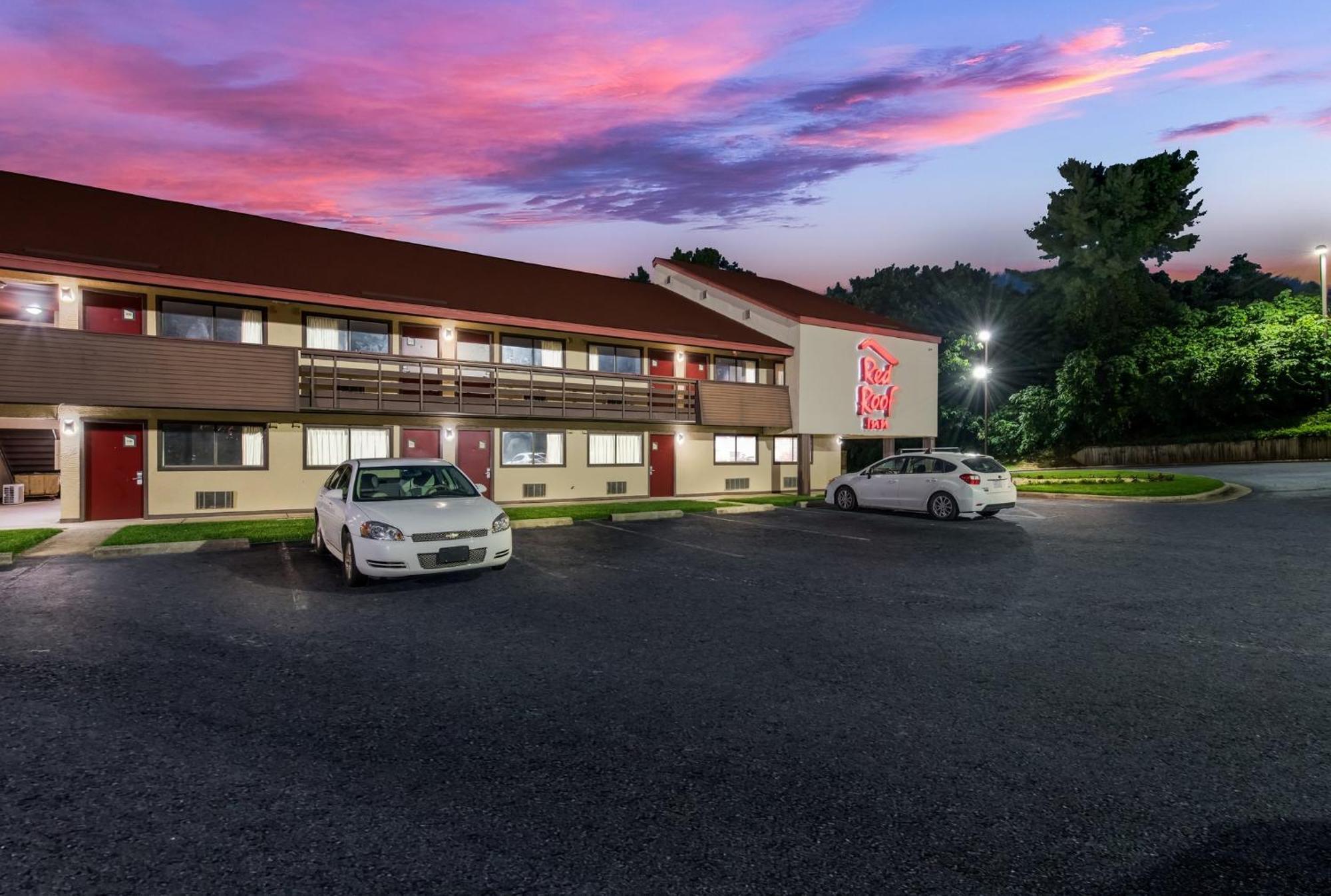 Red Roof Inn Hickory Exterior foto
